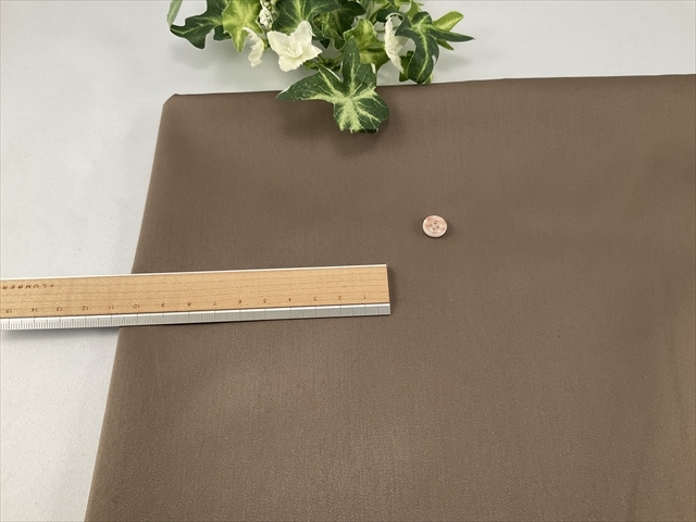 今月の目玉商品サテンハイパワーストレッチブラウン