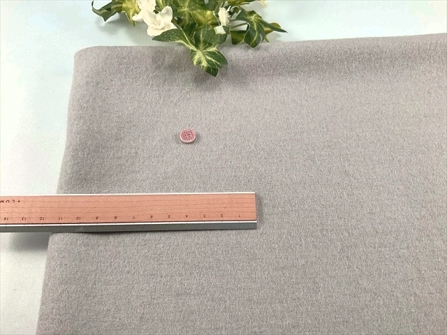 圧縮ウールニットグレージュ