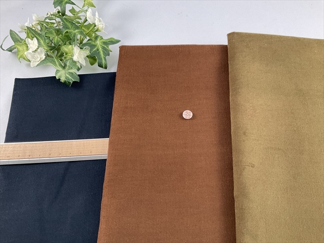 細ウネストレッチコーデュロイ