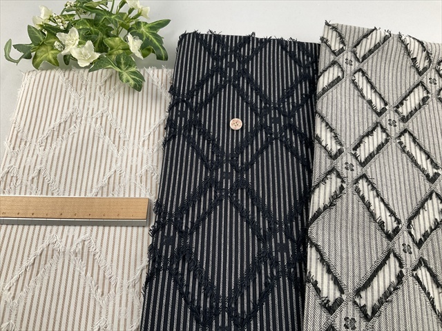 ストライプカットジャガード