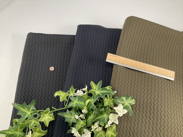 大人のキルトニット