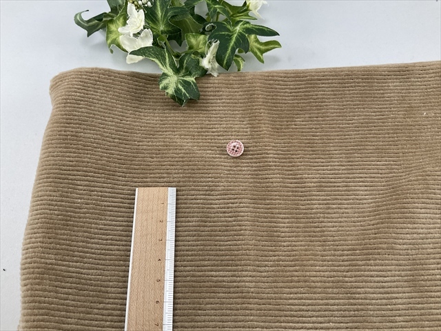 横コーデュロイニットベージュ