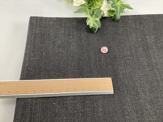 ブラックデニム