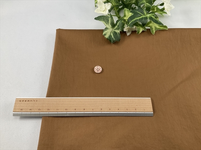 強撚綾ワッシャータイプライターブラウン