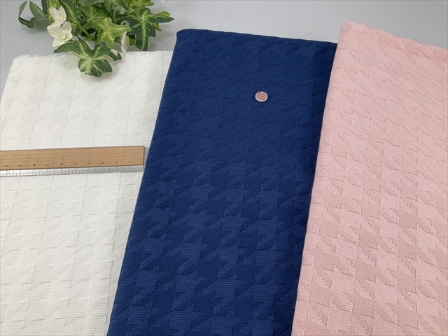 千鳥ジャガードニット