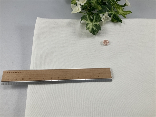 白パンストレッチツイル