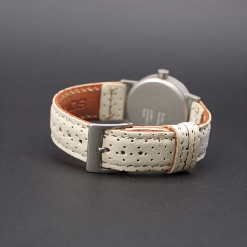 【SPQR×SOMES共同開発  国産高級車シート革バンド】 　17mm ・グレージュ・パンチングデザイン＋裏革キャメル　【 SPQRプロト在庫品50％LESS　限定10本 】