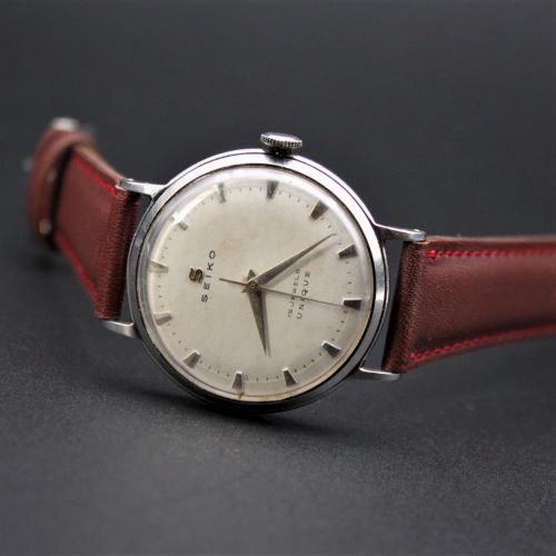 【SEIKO 1950年代 ヴィンテージ　貴重品】　SEIKO  UNIQUE（セイコー ユニーク）Ｓマーク　手巻三針機械式　SSケース × アイボリー12箇所矢形略字文字盤 　 OH済　新品バーガンディ・カーフ革　【公式サイト標準価格×30%LESS】　【限定1本】
