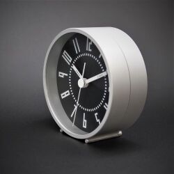 【グッドデザイン賞受賞　究極のベーシックデザイン  五十嵐威暢...