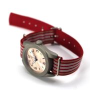 20年間ロングラン　SPQR 超定番 AQ　展示品40%LESS　【 SPQR  MASTERPIECE　ピンク文字盤 × 入手至難・英国工場直輸入 NATOレジメンタル#4 】　 【限定1本】