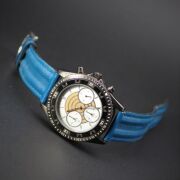 【SPQR 商品開発研究サンプル n.D4】　ブラックIPケース・AQクロノグラフ・立体模様文字盤・回転ベゼル搭載 × ブルーカーフ 　《限定1本》