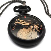 【公式サイト限定モデル】　《木曽漆 伝統工芸士・荻原文峰氏の浮世絵美人画》　漆＋金＋銀 手描き文字盤 × ブラックケース提げ × ブラックチェーン　【限定1本】