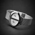 【デザイナー H.HARA デザイン TV通販ショップチャンネルで人気を博したデュアルフェイス・ホワイト文字盤 × ステンレスメッシュ 】　 在庫品60%LESS 　【残り4本】