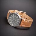 【SPQR公式サイト限定仕様】　eki watch φ37ｍｍ  新色グレイ文字盤 × SOMESサドルレザー　グッドデザイン賞受賞　五十嵐　威暢 氏 デザイン