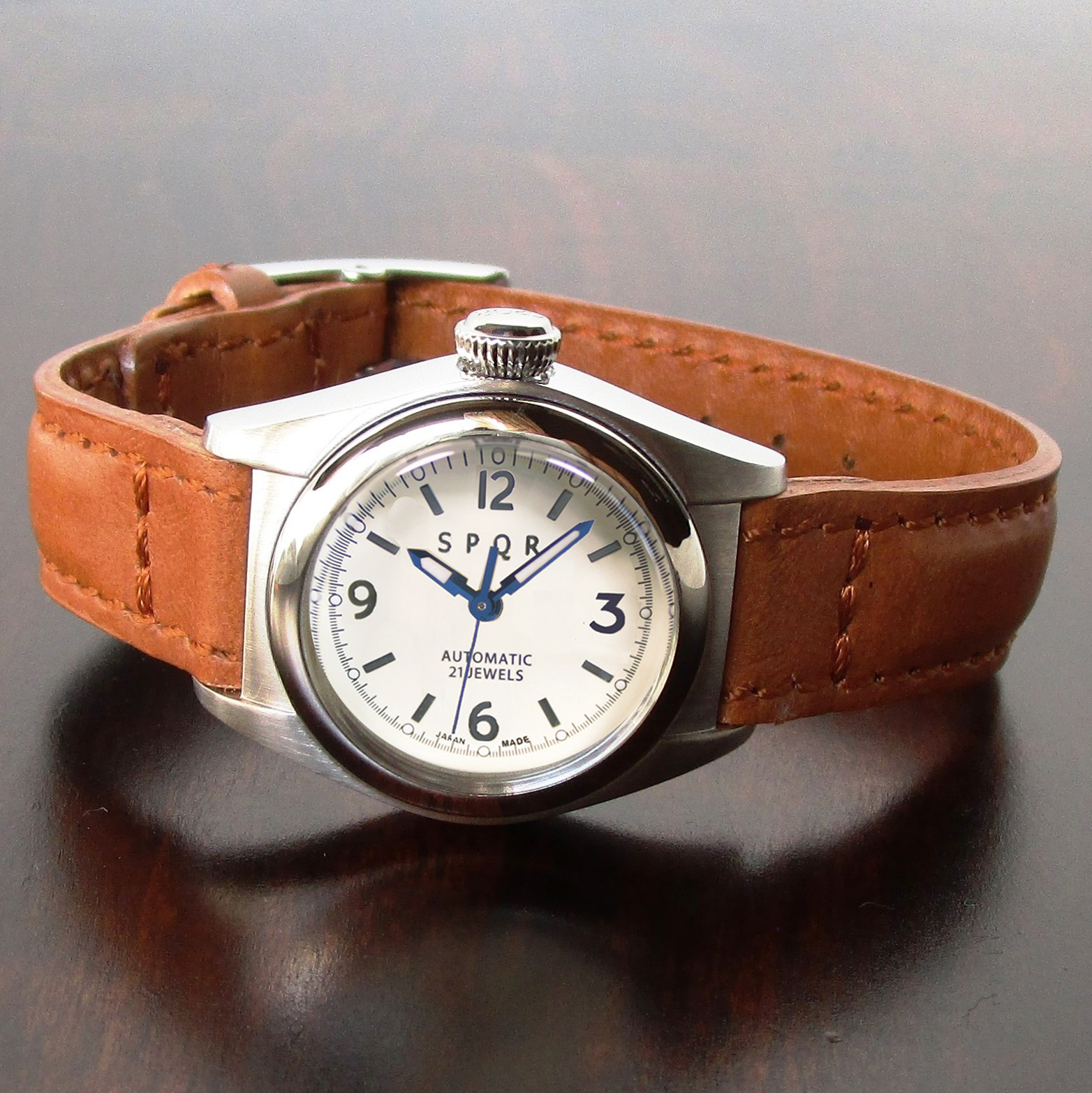 【SPQR にて復活！！　待望のクラシカルでスタイリッシュな１２時りゅうず 】　シンプルデザインで使い易さに徹したレディス手巻付自動巻機械式　 Ｕｂｕｄ機械式　アイボリー文字盤・ピンク文字盤 × SOMES製３カラー＋はしごバックル