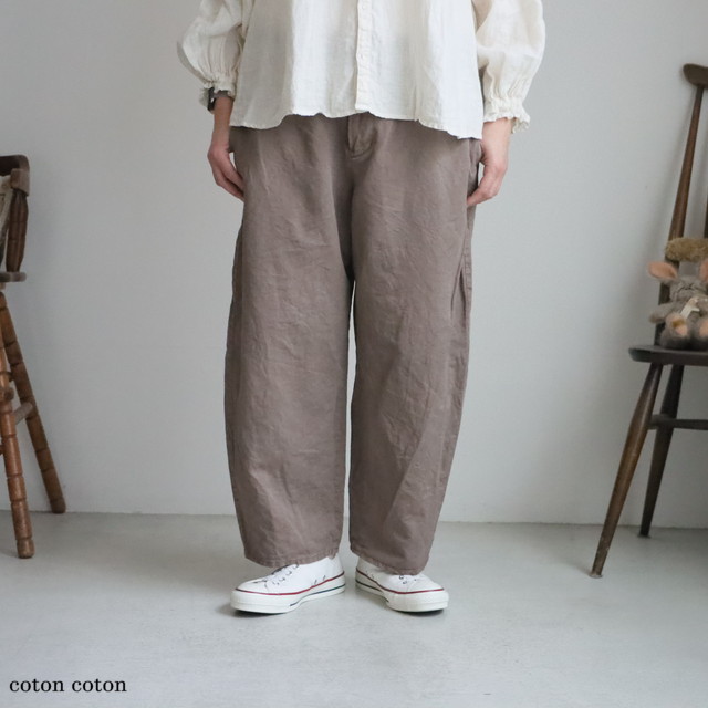 13513046　vlas blomme  Work Linen Cotton ワイドダーツパンツ　37 .グレイッシュブラウン