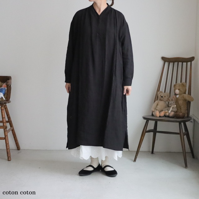 2505 suro  パイルアップボックスプリーツドレス　3色