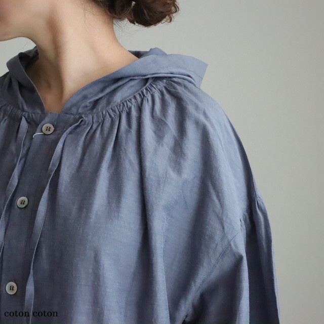 US260BL034 UNIVERSAL SEVEN コットンキュプラリネンフーディーブラウス