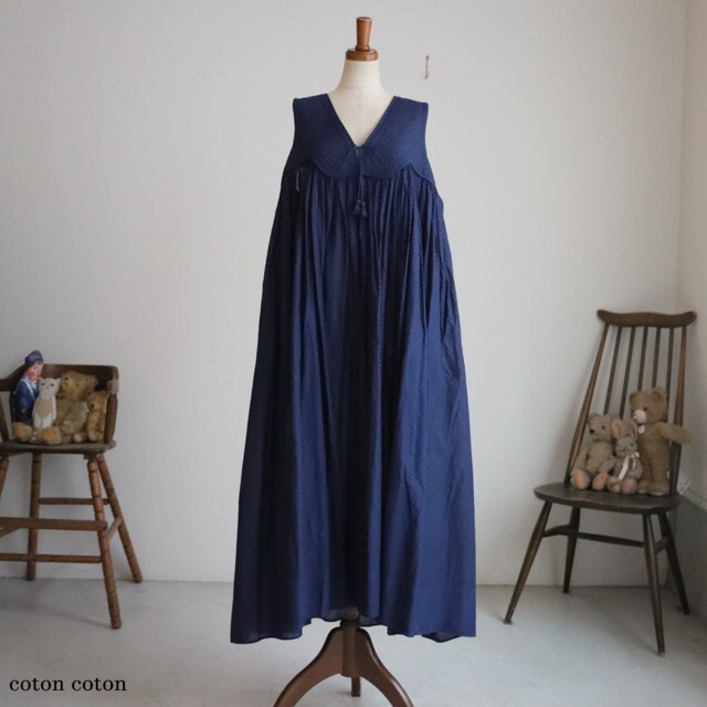 NMDS25263 maison de soil  80s VOIL DOT&TREE BLOCK PRINT V-NECK NO/SL QUILTING DRESS