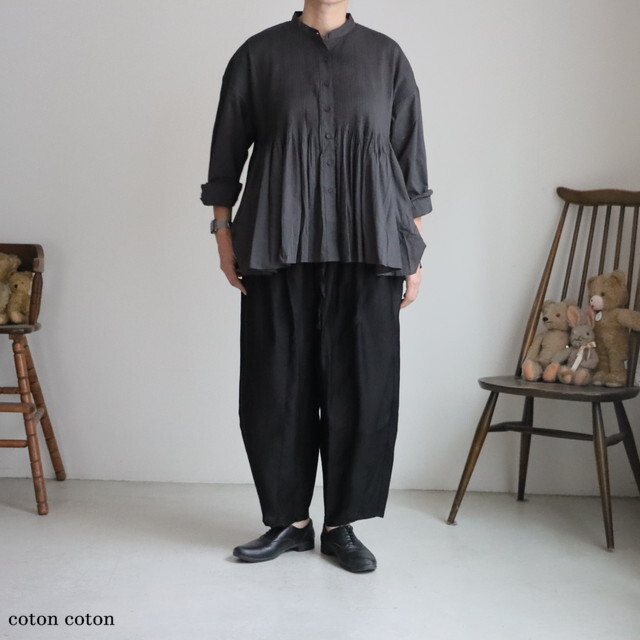 NMDS25521 maison de soil  60s ORGANIC CAMBRIC PLAIN BANDED COLLAR SHIRT WITH MINI PINTUCK