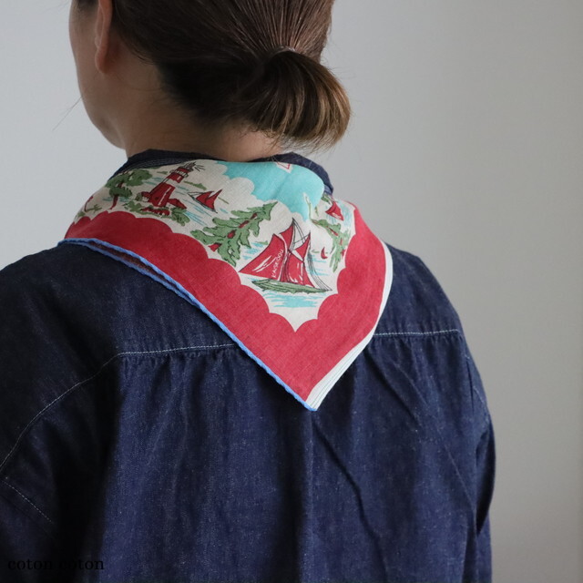 53Z38 快晴堂  バンダナ 2柄