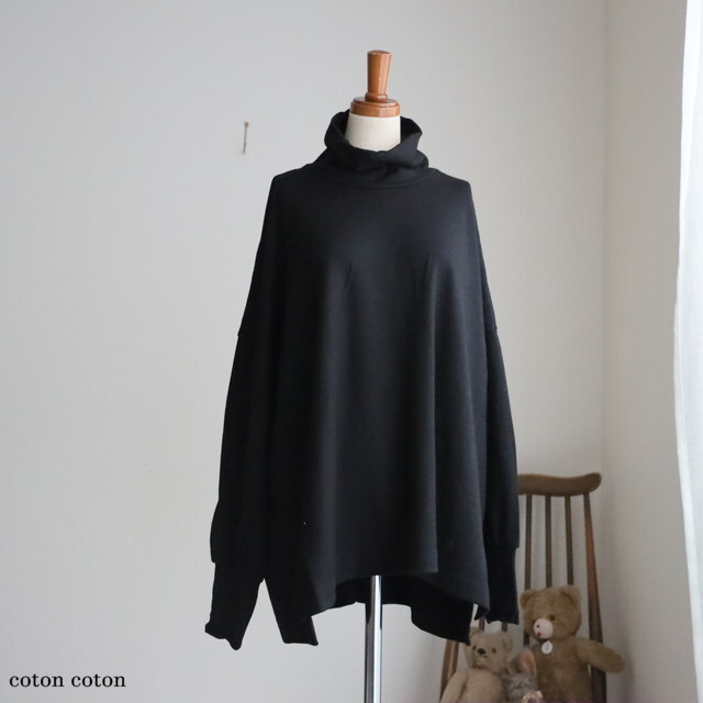 P90639 prit 2/48ミルドウォッシャブル天竺タートルネックビッグプルオーバー クロ