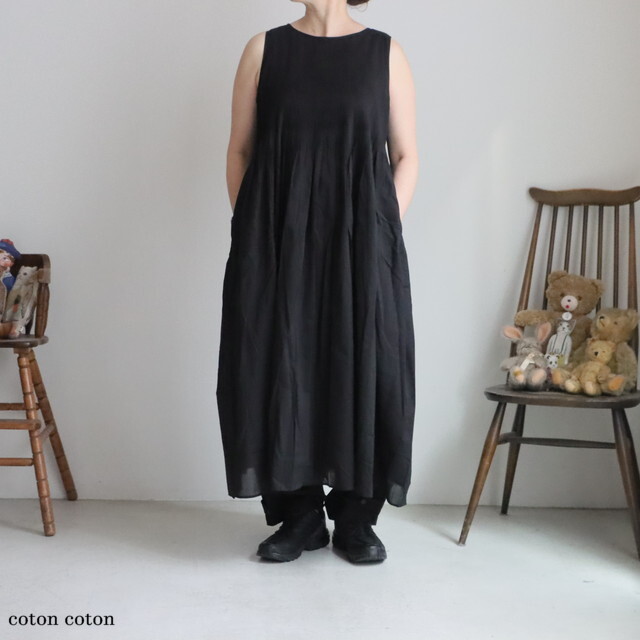 NMDS26244 maison de soil　80s ORGANIC COTTON VOILE NO/SLEEVE PULLOVER DRESS WITH MINI PINTUCK
