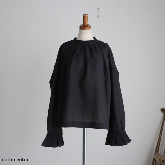 VC2686A veritecoeur 　ギャザーブラウス　