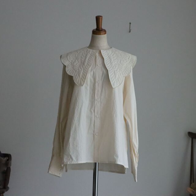 6301BL007262 qiri trapunto quilt collar ブラウス 2色