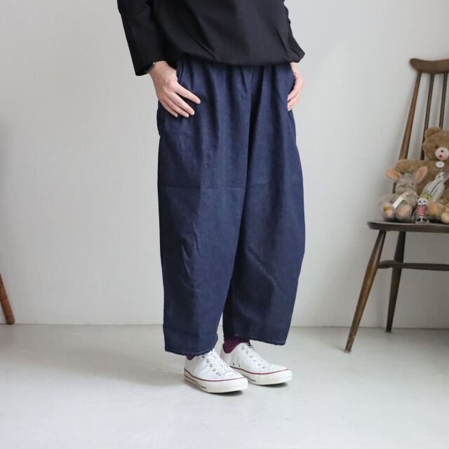 63P26  快晴堂　Girl'sマルチシーズン 7オンスデニム ふわふわタックパンツ