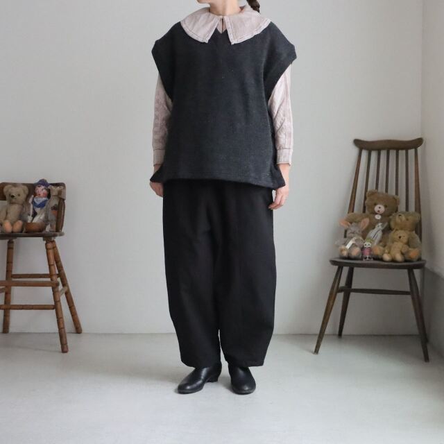 TS263CT086 TISSU 　ウーレンクォーターサイドボタンベスト　２色