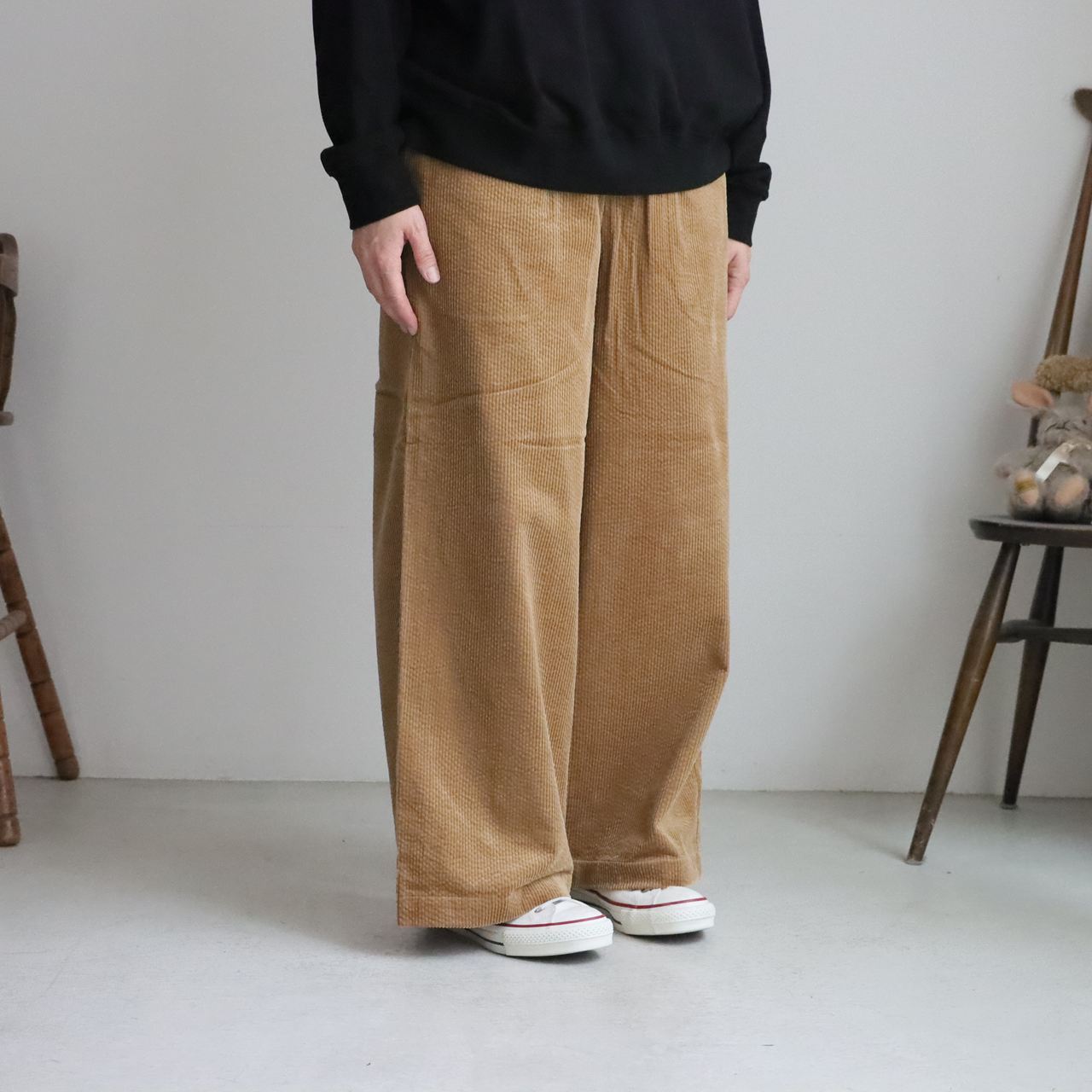 GNMDS2052CR maison de soil  8WALE CORDUROY EASY WIDE PANTS  2色