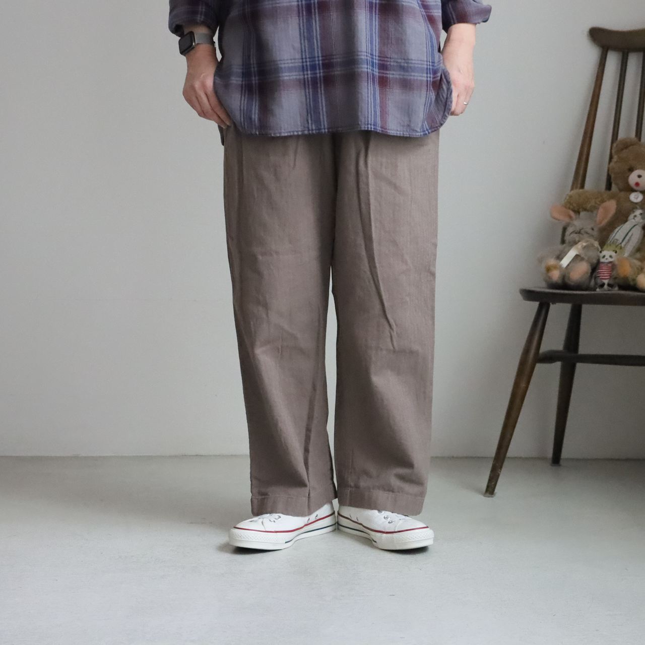 INHT2655D HTS   COTTON HERRINGBONE PLAIN OVERDYE EASY PANTS  ２色