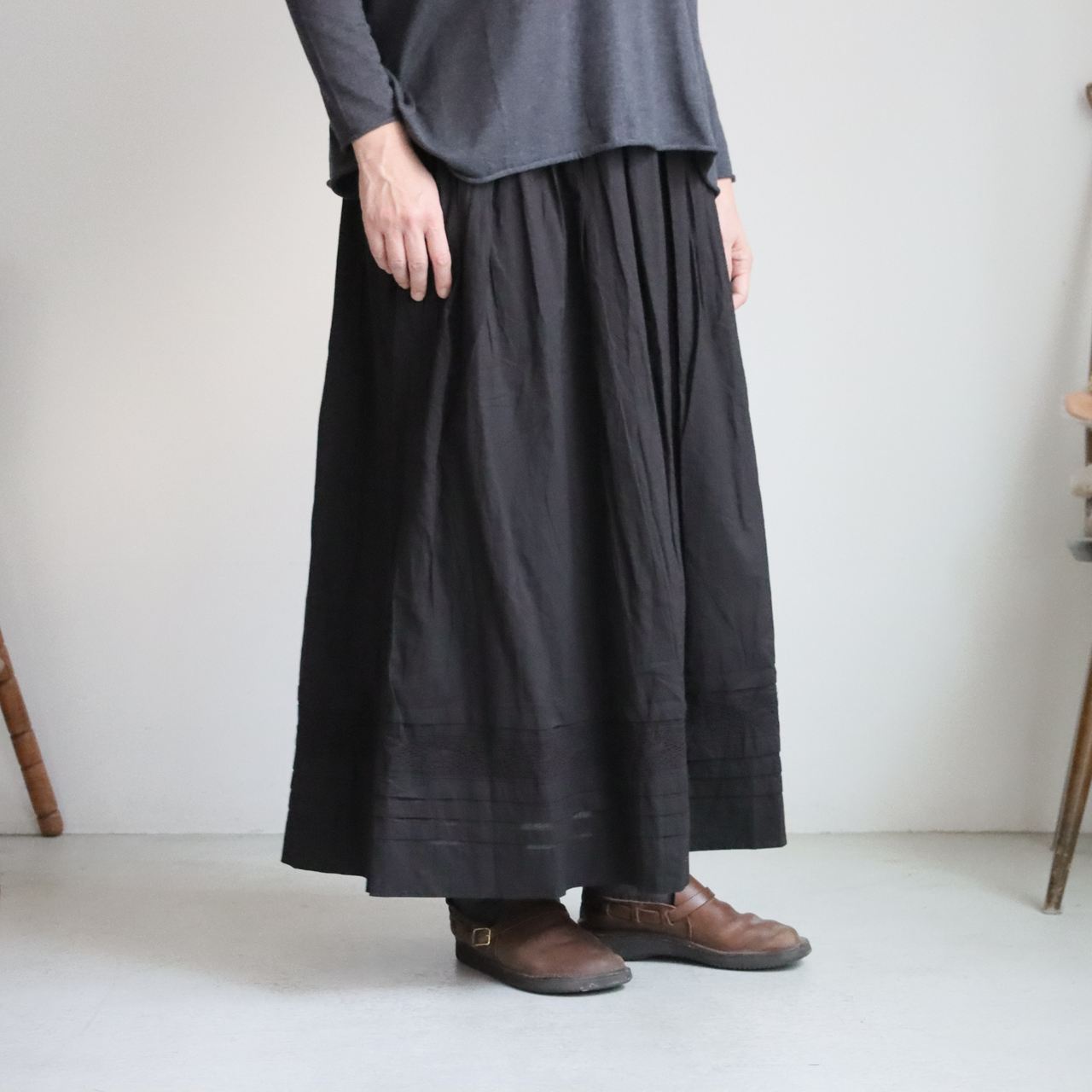 NSL26555 SOIL 60s COTTON CAMBRIC PLAIN WITH LACE GATHERED SKIRT WITH PLEAT LACE  ２色