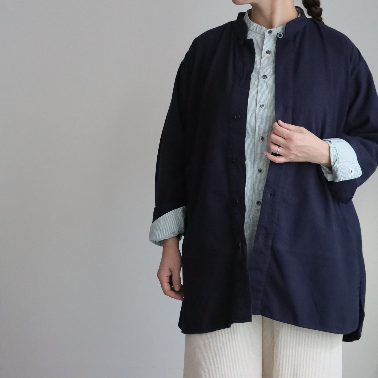 INHT2673D  HTS   COTTON FLANNEL PLAIN OVERDYE STAND COLLAR SHIRT  2色
