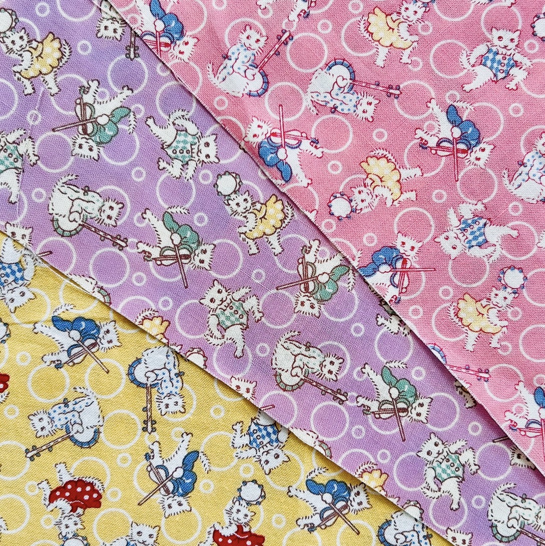 希少生地　USA輸入 【サーティーズ（1930年代の復刻版生地）】レトロアニマル柄　ねこの楽団　ねこ柄　3色展開(UTH-226)