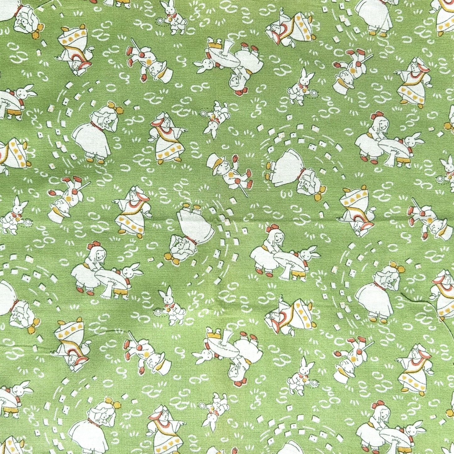 希少生地　USAコットン【サーティーズ（1930年代の復刻版生地）】レトロキッズ柄　不思議の国のアリス　グリーン系　50×27cm(UTH-260)
