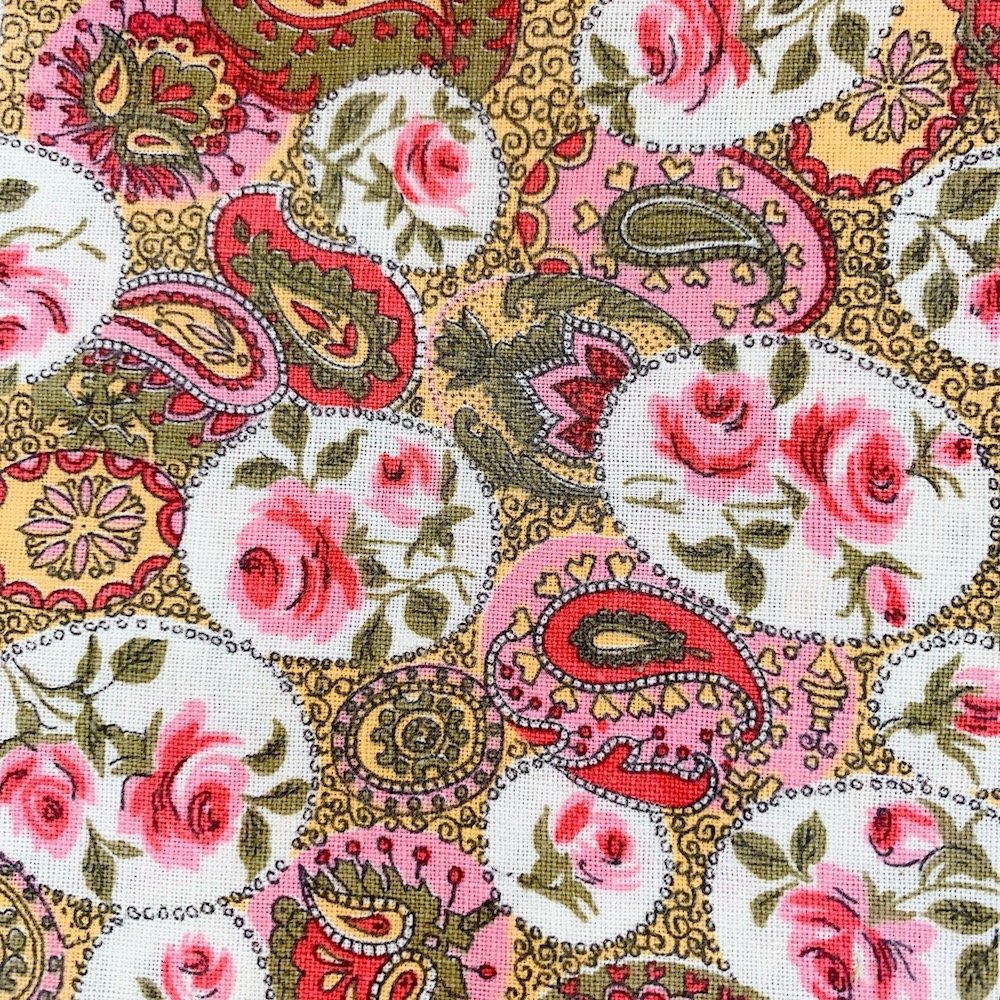 海外で人気の【フィードサック】 1930年代アメリカ製 穀物袋のカットクロス ヴィンテージ布  UFS-194