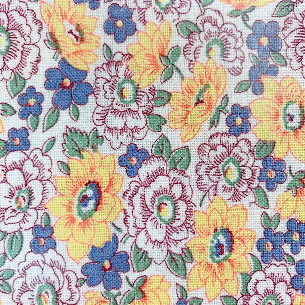 海外で人気の【フィードサック】 1930年代アメリカ製 穀物袋のカットクロス ヴィンテージ布  UFS-196