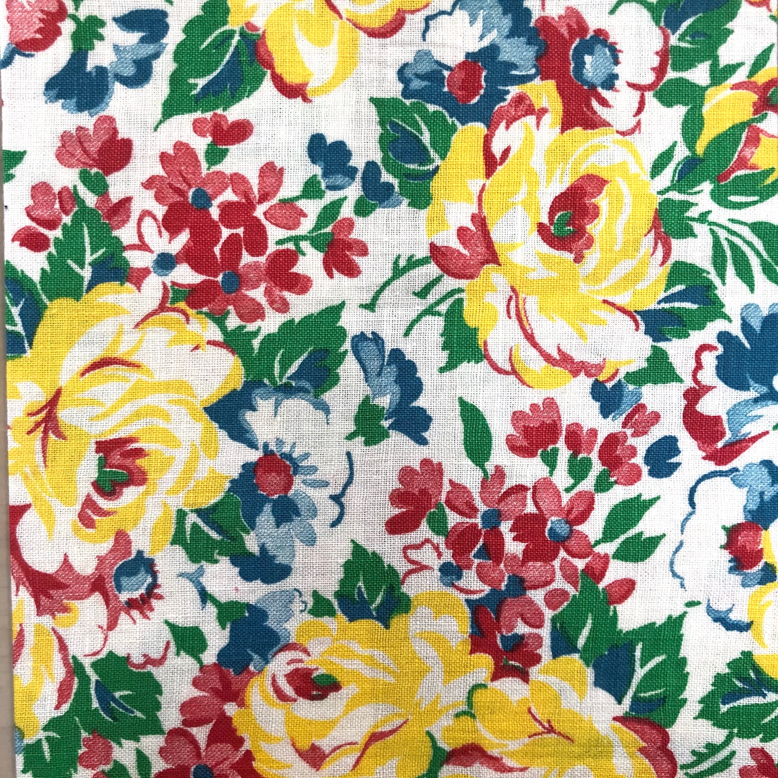 海外で人気の【フィードサック】 1930年代アメリカ製 穀物袋のカットクロス ヴィンテージ布  UFS-203