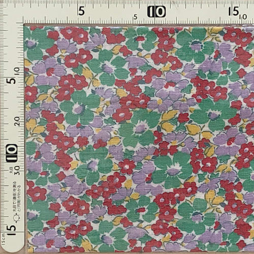 海外で人気の【フィードサック】 1930年代アメリカ製 穀物袋のカットクロス ヴィンテージ布   UFS-156