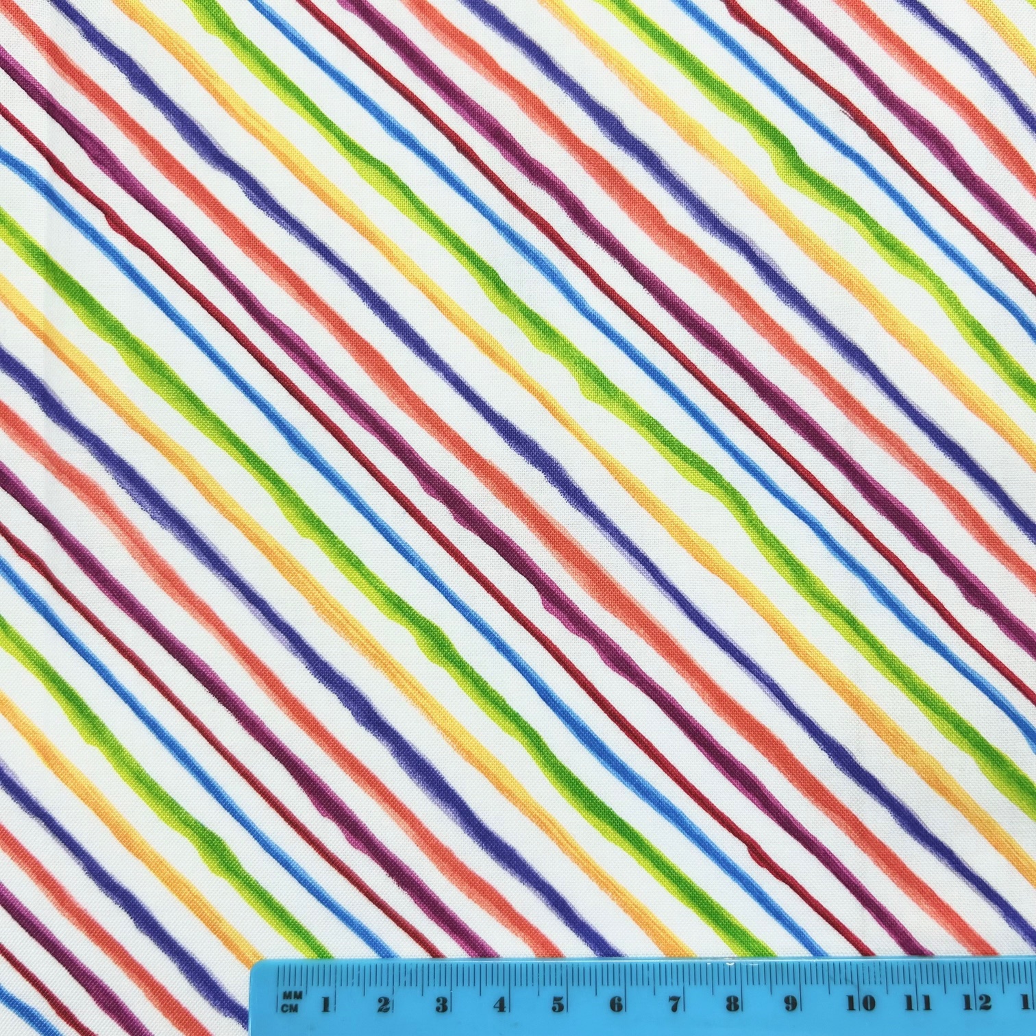 ULH-138  USAコットン【Loralie Designs】 - Quirky Bias Stripe White Fabric - ロラライハリス  クァーキィバイアスストライプ  ビタミンカラー