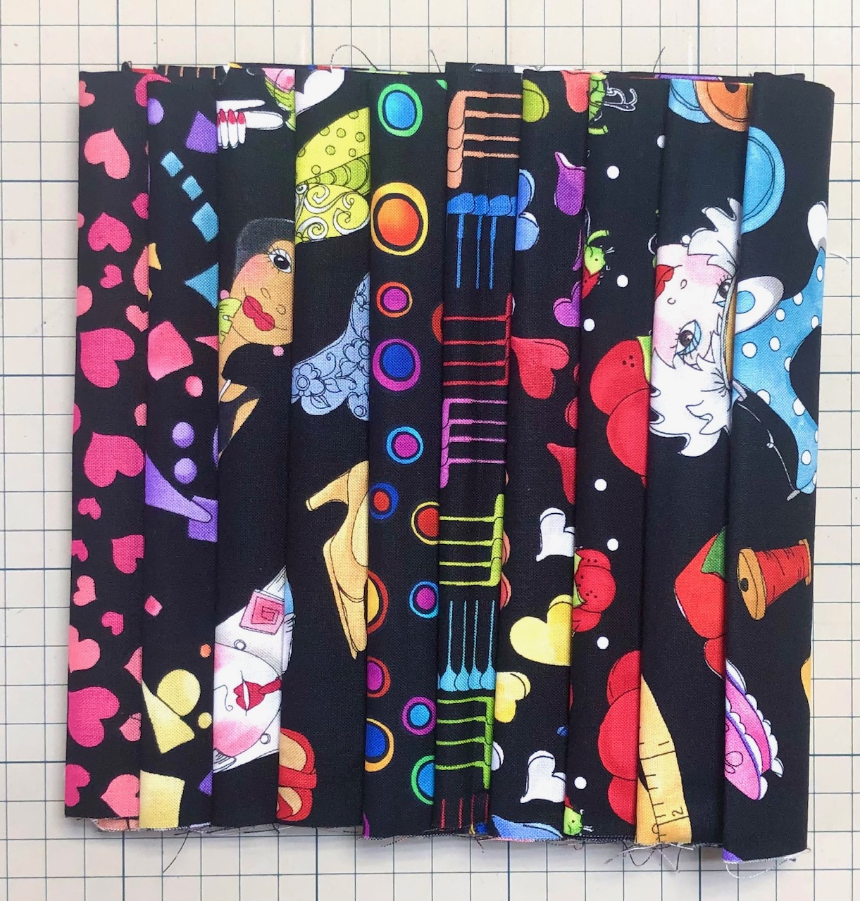 USAインポートファブリック【 Loralie Designs 】ロラライハリス生地  通常から1,100円もお得な10枚セット(ULH-376) ブラック系