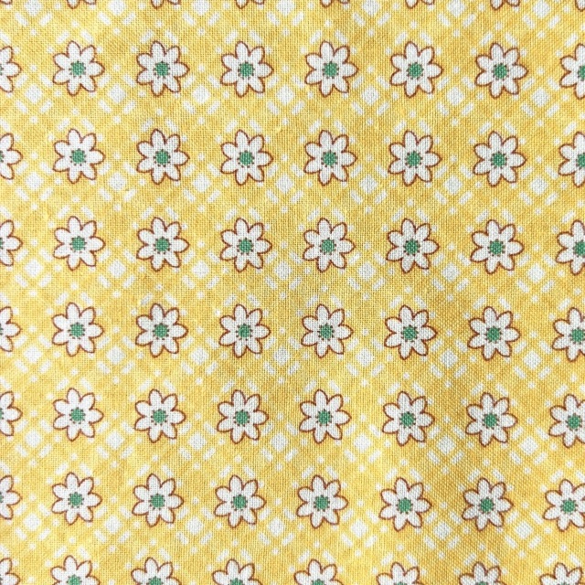 希少生地　USAコットン【サーティーズ（1930年代の復刻版生地）】レトロ柄　イエロー系　49×27cm(UTH-251)