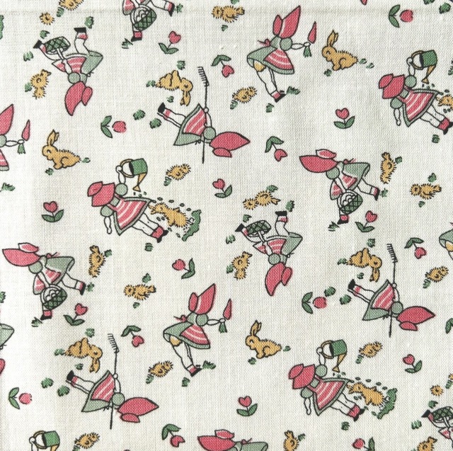 希少生地　USAコットン【サーティーズ（1930年代の復刻版生地）】レトロキッズ柄　女の子と動物柄　アイボリー系　50×27cm(UTH-258)