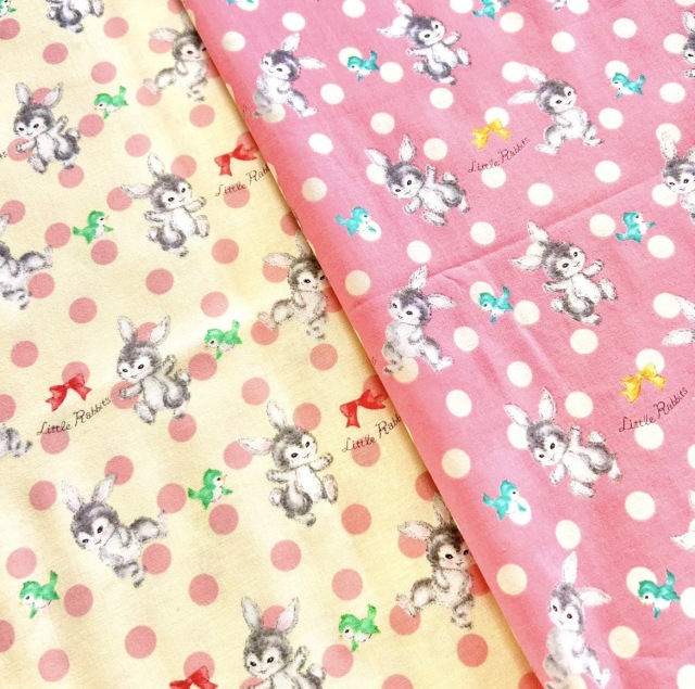 《希少  廃版品》 UKS-166【キルトゲイト  Dear little worldシリーズ】N＆N コレクション  リトルラビット柄  レトロアニマル柄  うさぎキャラクター生地  2色展開