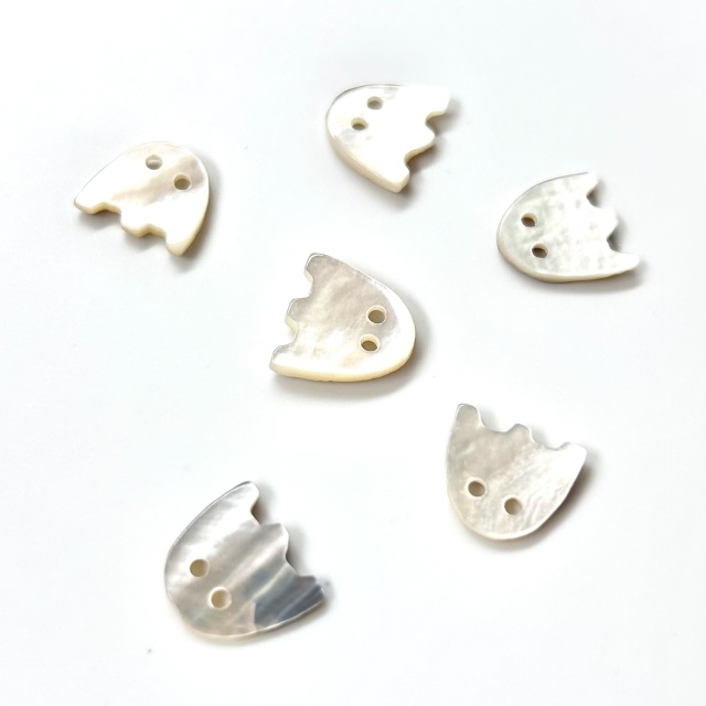 貝ボタン シェルボタン 6個セット【 おばけ形 】(NOT-286)
