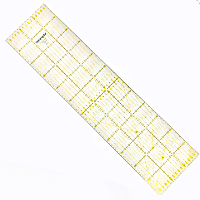 USA製【 Omnigrid 】米国オムニグリッド社製 キルティング&パッチワーク、ソーイング定規 "15 × 60"センチ (NOT-317) USED品につき半額