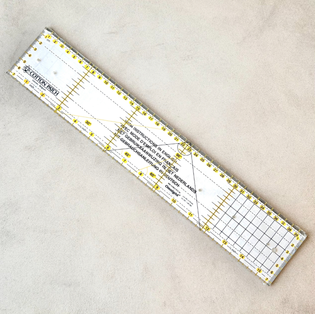 USA製【 COTTON PATCH 】米国Omnigrid社製  オムニグリッド定規　キルティング＆パッチワーク、ソーイング定規 "7.5 × 40"センチ 取扱説明書付き (NOT-319)