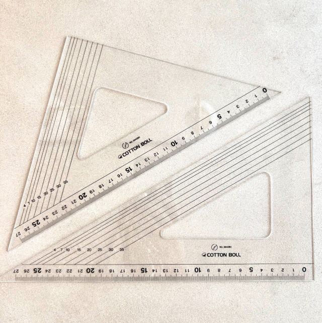 【 COTTON BOOL 】キルト用三角定規 キルティング ピースワーク 2枚組 (NOT-336)